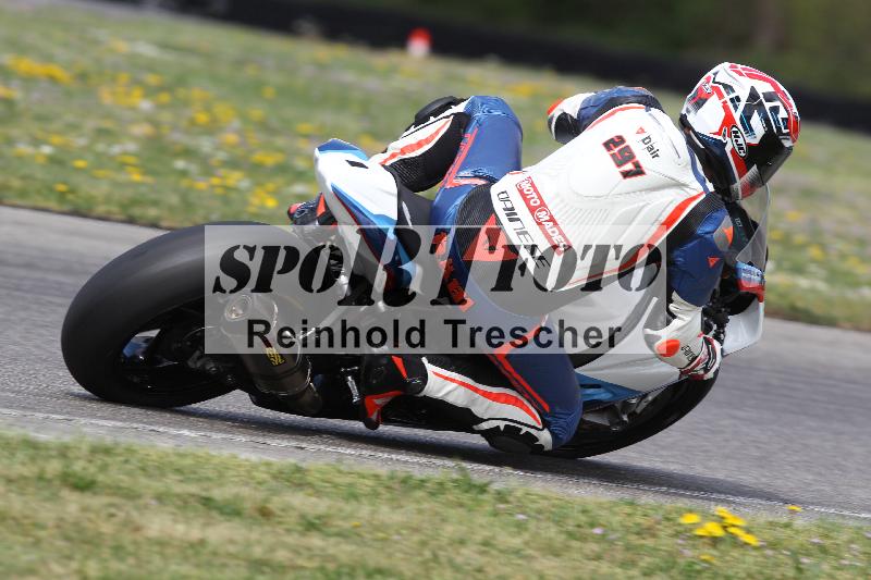 Archiv-2025/05 14.04.2025 Plüss Moto Sport ADR/Freies Fahren/297